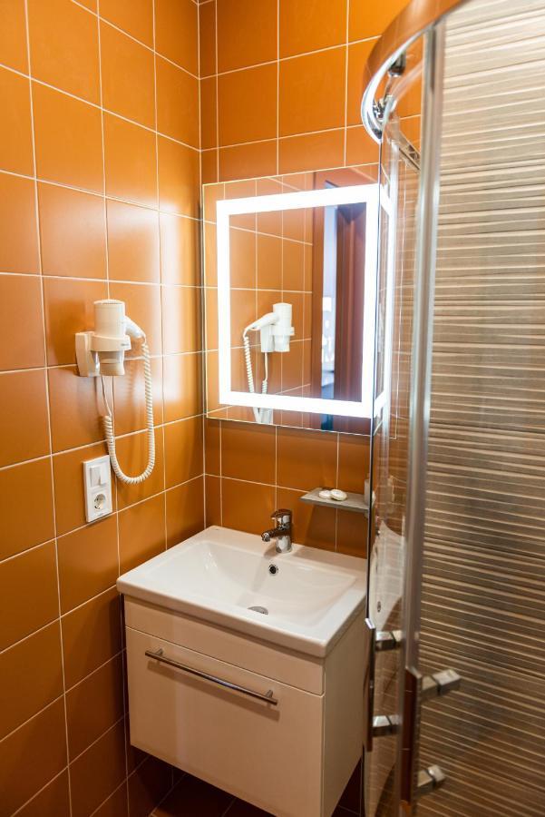 Lomo Hotel Umanʼ Εξωτερικό φωτογραφία