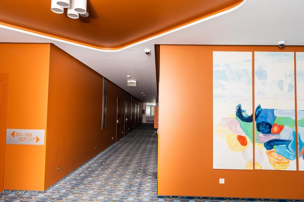 Lomo Hotel Umanʼ Εξωτερικό φωτογραφία